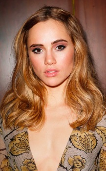 Suki Waterhouse